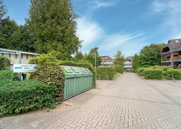 アパート Seepark 15 *